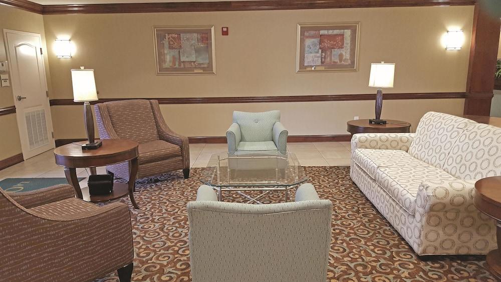 La Quinta By Wyndham Savannah Airport - Pooler Εξωτερικό φωτογραφία