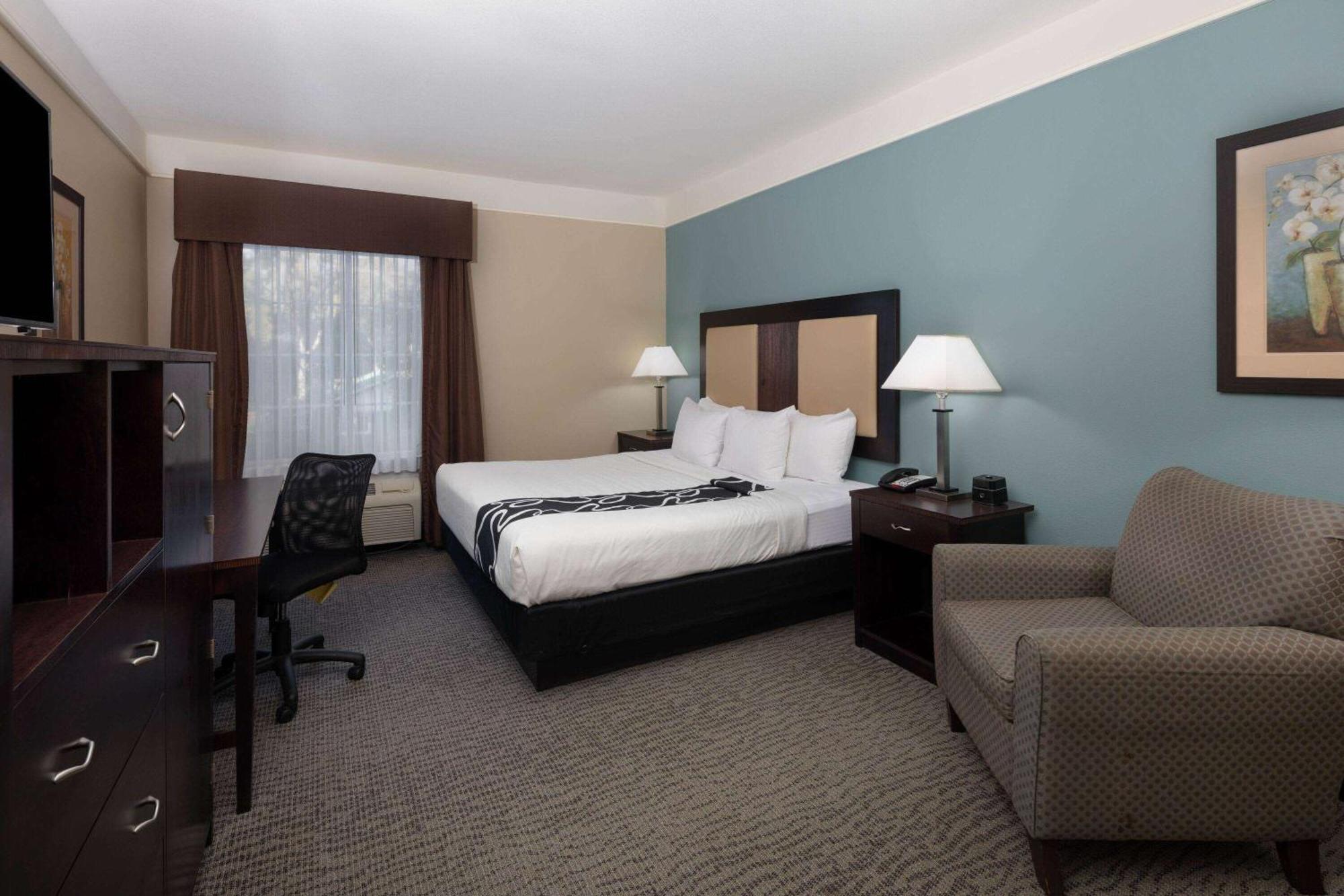 La Quinta By Wyndham Savannah Airport - Pooler Εξωτερικό φωτογραφία