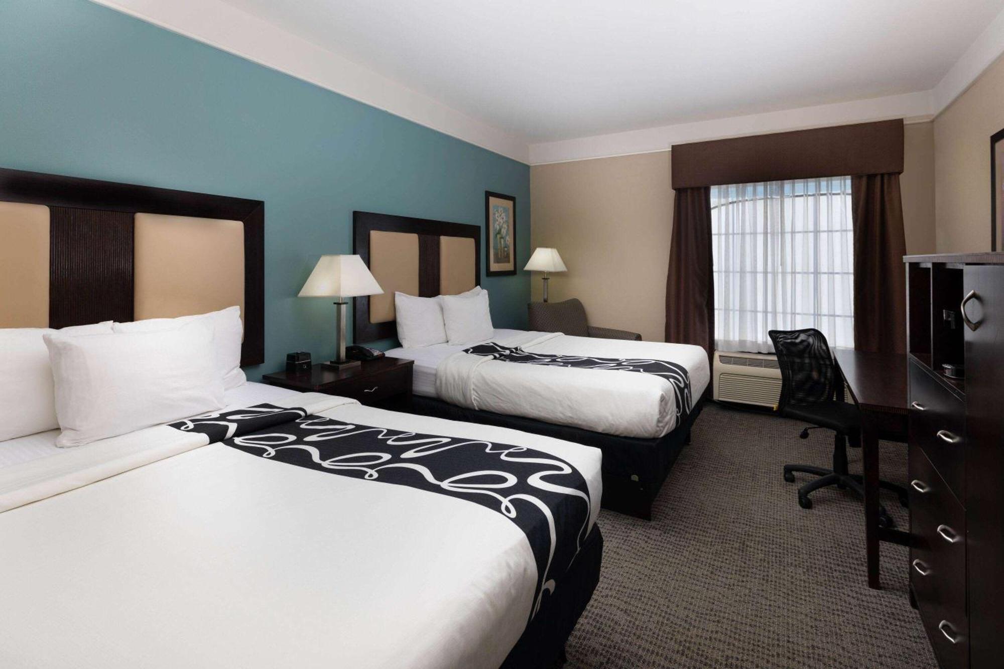La Quinta By Wyndham Savannah Airport - Pooler Εξωτερικό φωτογραφία